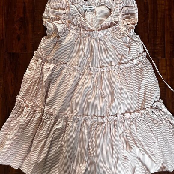 EN SAISON Ida Flutter-Sleeve Striped Mini Dress - Picture 5 of 5